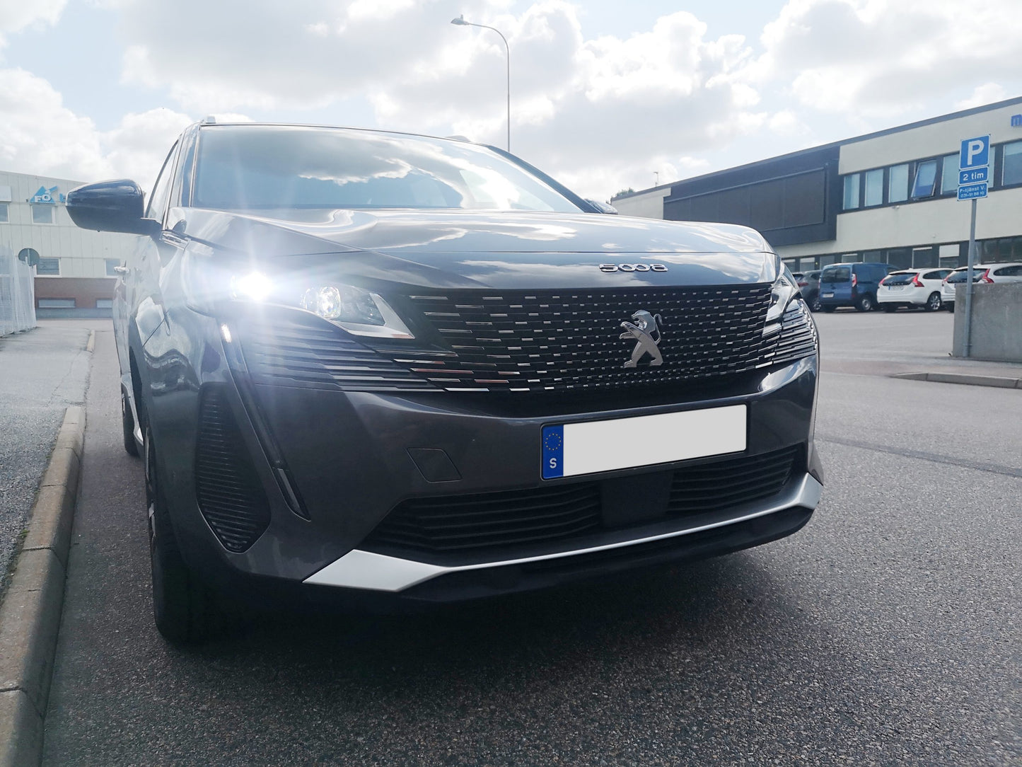 LED Extraljusramp Viklight Ymer PRO 20" – Peugeot 3008/5008 2021+ (Komplett Fäste-kit) - Bilupplysningen