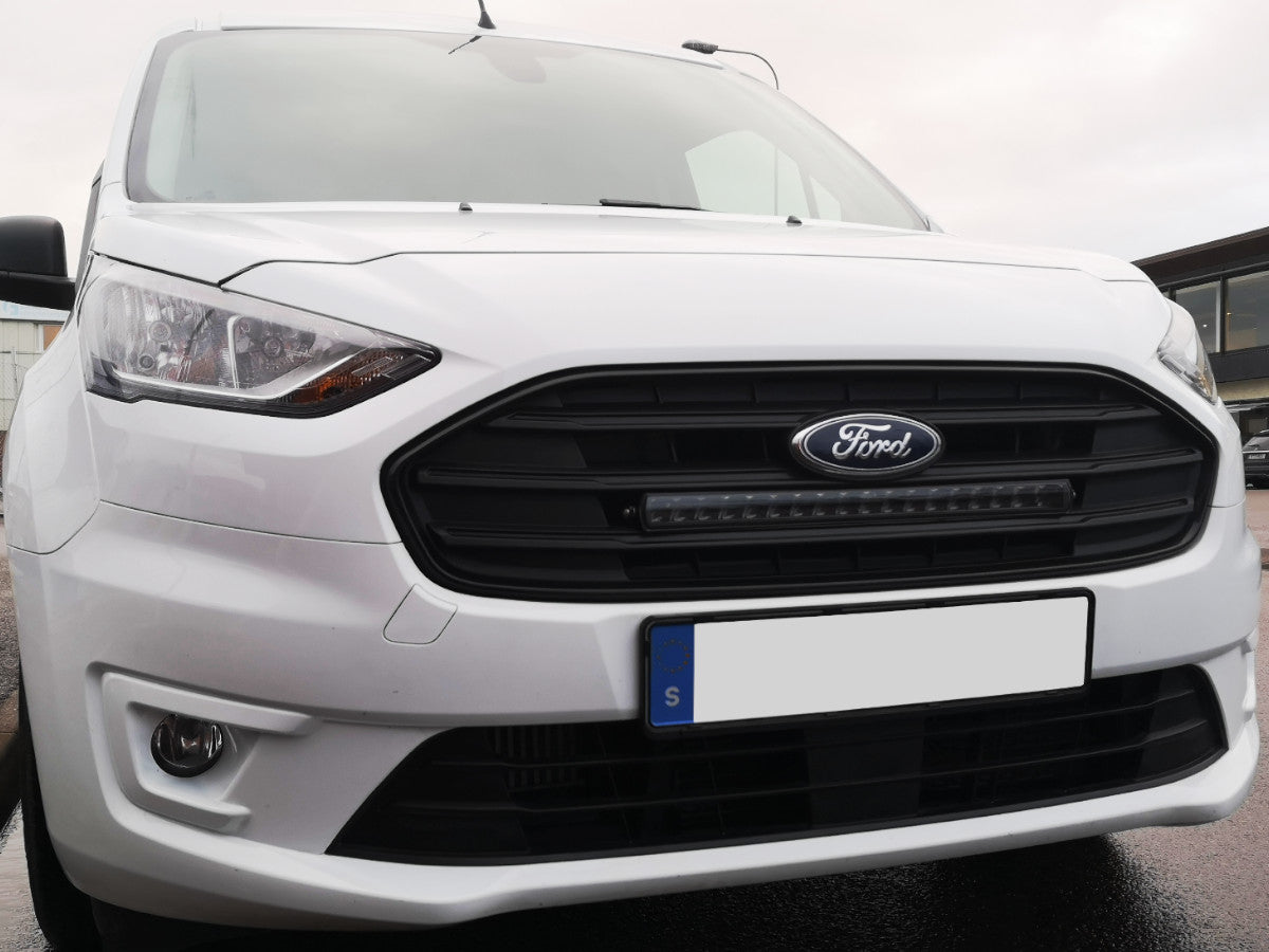 Modellanpassat fäste för 20tum LED-ramp - Ford Transit Connect - Bilupplysningen