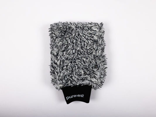 Pureest Tvätthandske Mikrofiber – Svart/Vit för skonsam biltvätt