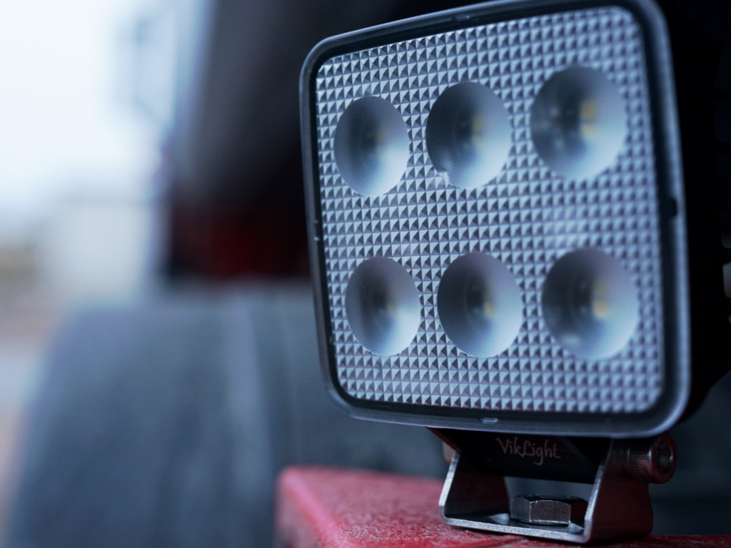 LED arbetslampa 35W med DT-kontakt – Viklight Vega, E-märkt backljus - Bilupplysningen